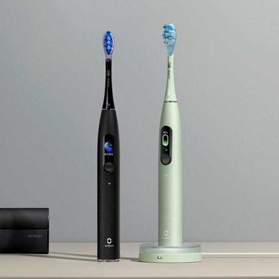 Oclean X Pro Ultra 旗舰级电动牙刷，你的AI口腔管家